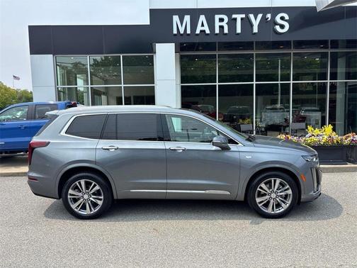 2022 Cadillac XT6 Premium Luxury AWD