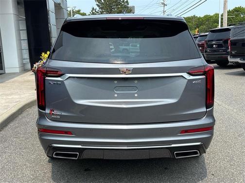2022 Cadillac XT6 Premium Luxury AWD