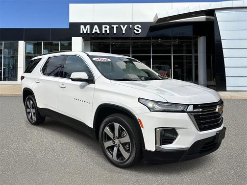 2022 Chevrolet Traverse LT Leather