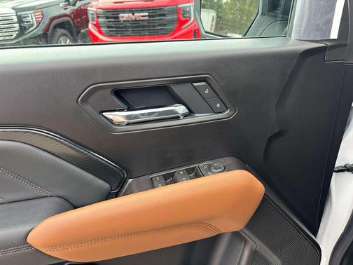 Summit White 2026 GMC Canyon AT4