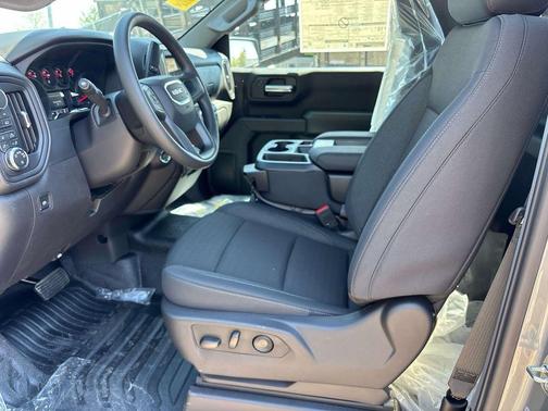 Sterling 2026 GMC Sierra 1500 Pro