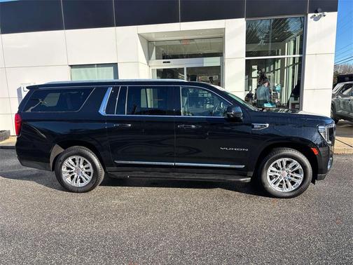 2021 GMC Yukon XL SLT