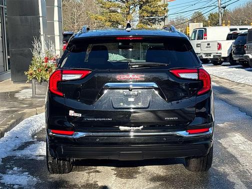 2022 GMC Terrain Denali