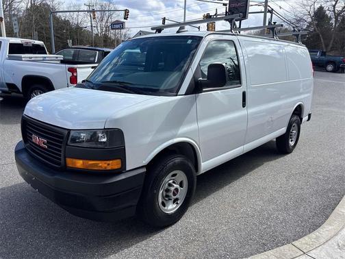 2023 GMC Savana 2500 Work Van