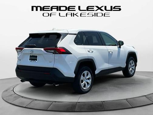 Ice Cap 2023 Toyota RAV4 LE