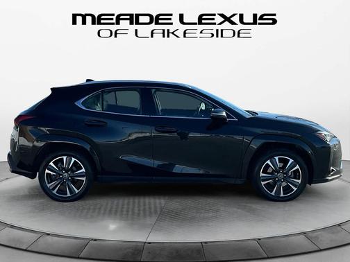 2024 Lexus UX 250h Base