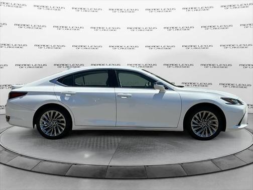 2023 Lexus ES 300h Luxury