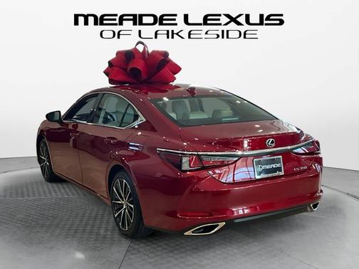 2025 Lexus ES 350 Base