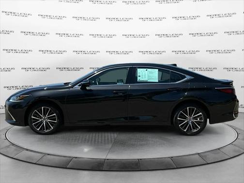 2024 Lexus ES 250 Base