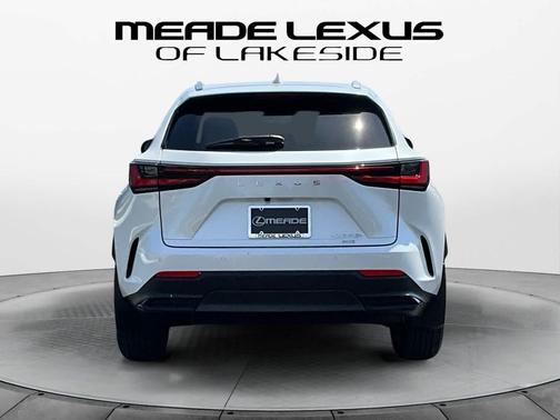 Eminent White Pearl 2024 Lexus NX 350h Premium