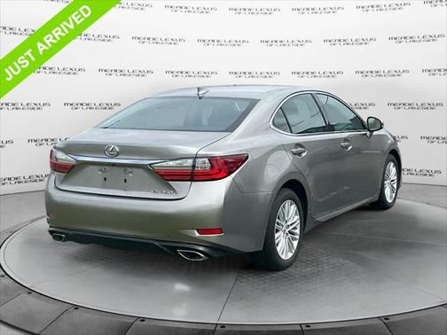 2016 Lexus ES 350 Base