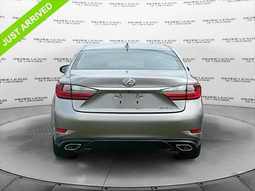 2016 Lexus ES 350 Base