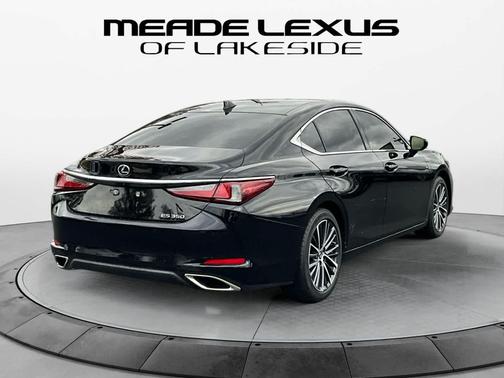 2025 Lexus ES 350 Base