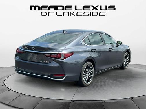 Cloudburst Gray 2024 Lexus ES 250 Base