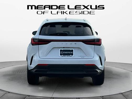 2026 Lexus NX 350h Luxury