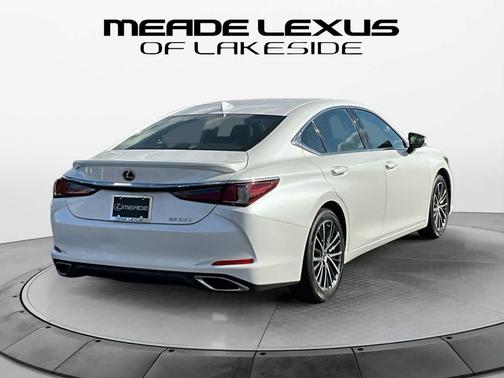 2024 Lexus ES 350 Base