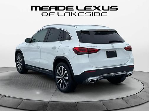 2021 Mercedes-Benz GLA 250 Base 4MATIC