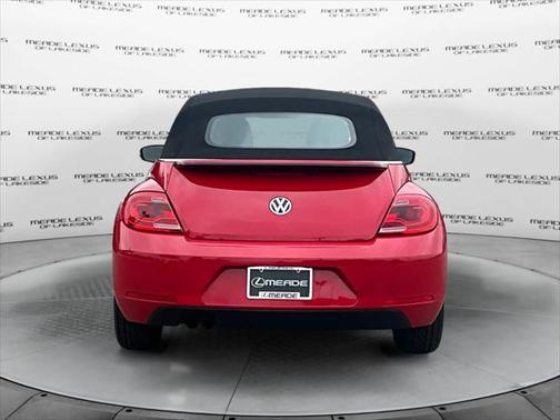 2015 Volkswagen Beetle Auto 1.8T w/Tech