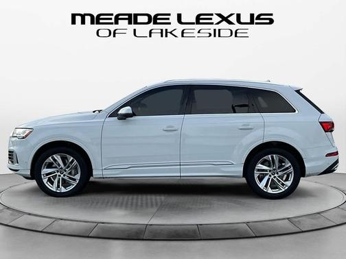 2021 Audi Q7 45 Premium Plus