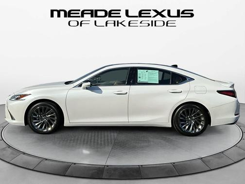 2025 Lexus ES 350 Ultra Luxury