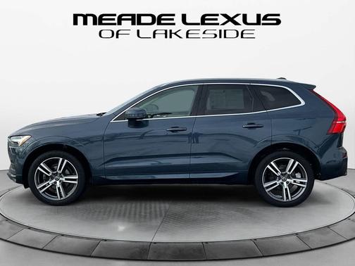 2021 Volvo XC60 T5 Momentum