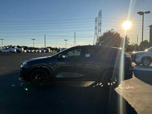 Cloudburst Gray 2026 Lexus NX 350 F SPORT Handling