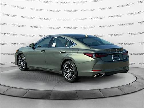 2025 Lexus ES 350 Base