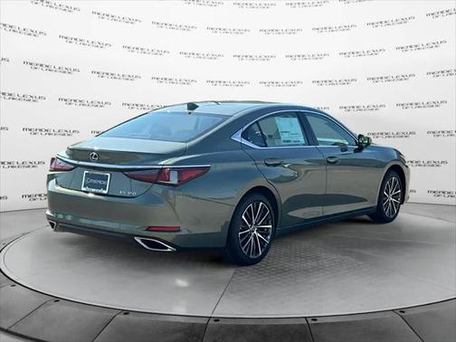 2025 Lexus ES 350 Base
