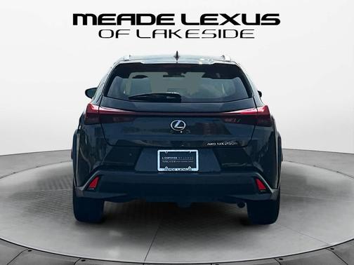 2024 Lexus UX 250h Base