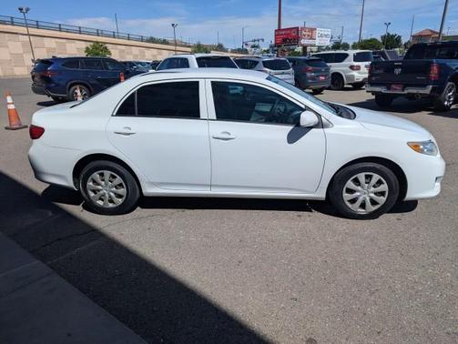 Super White 2010 Toyota Corolla LE