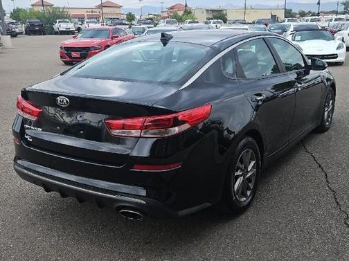 2019 Kia Optima LX