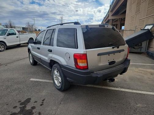 2004 Jeep Grand Cherokee Laredo
