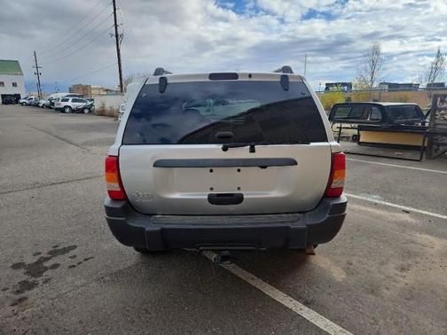 2004 Jeep Grand Cherokee Laredo