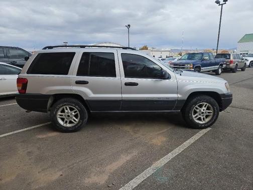 2004 Jeep Grand Cherokee Laredo