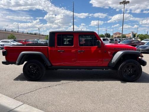 2021 Jeep Gladiator Mojave