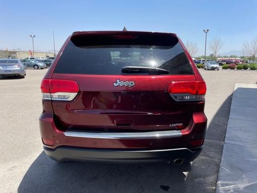 Photo 4 of 32 of 2016 Jeep Grand Cherokee Limited