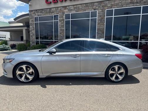 2019 Honda Accord Touring 2.0T