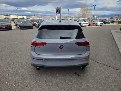 2024 Volkswagen Golf GTI 2.0T SE
