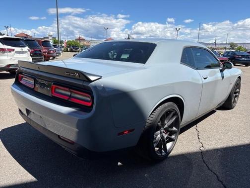 2022 Dodge Challenger R/T Scat Pack
