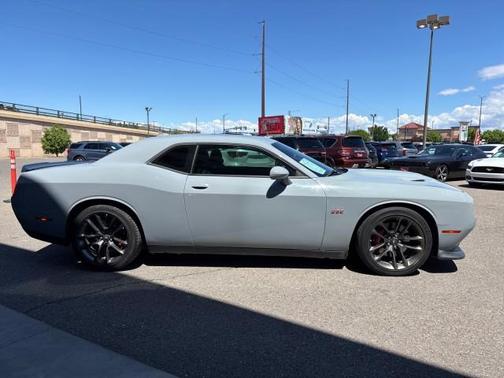 2022 Dodge Challenger R/T Scat Pack