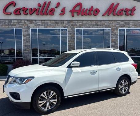 2019 Nissan Pathfinder SV