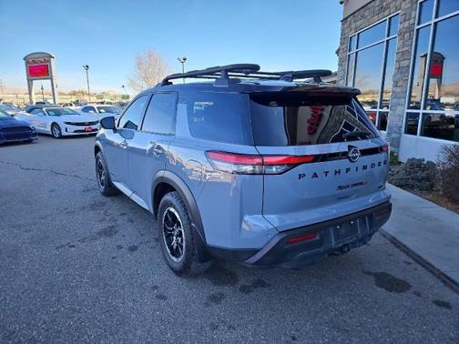 2023 Nissan Pathfinder Rock Creek