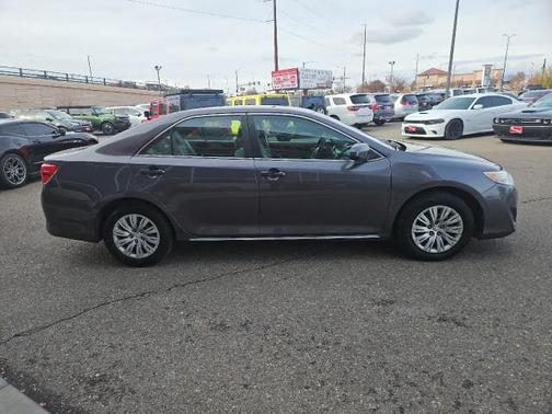 2014 Toyota Camry LE