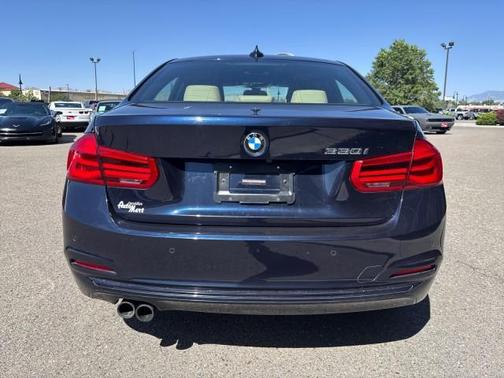 2017 BMW 330 i