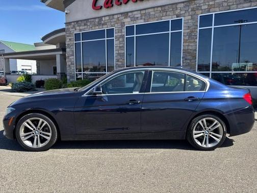 2017 BMW 330 i