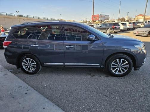 2013 Nissan Pathfinder SL