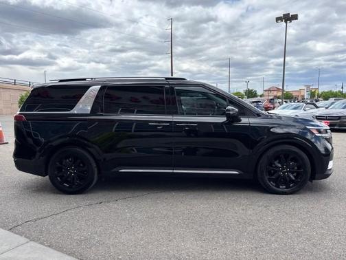 2022 Kia Carnival SX Prestige