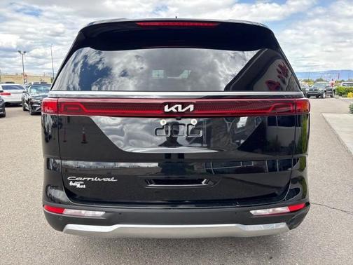 2022 Kia Carnival SX Prestige
