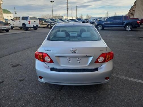 2009 Toyota Corolla LE