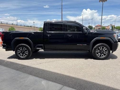 2021 GMC Sierra 2500 AT4